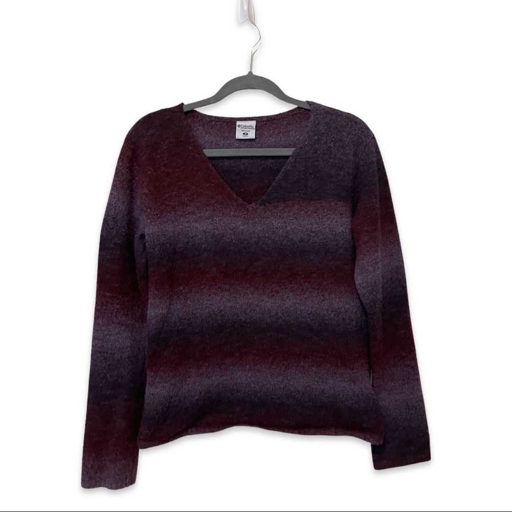 COLUMBIA Sweater